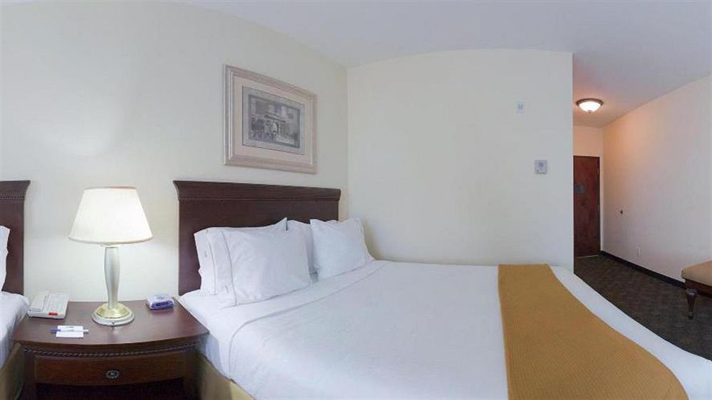 Holiday Inn Express Pearland By Ihg Dış mekan fotoğraf