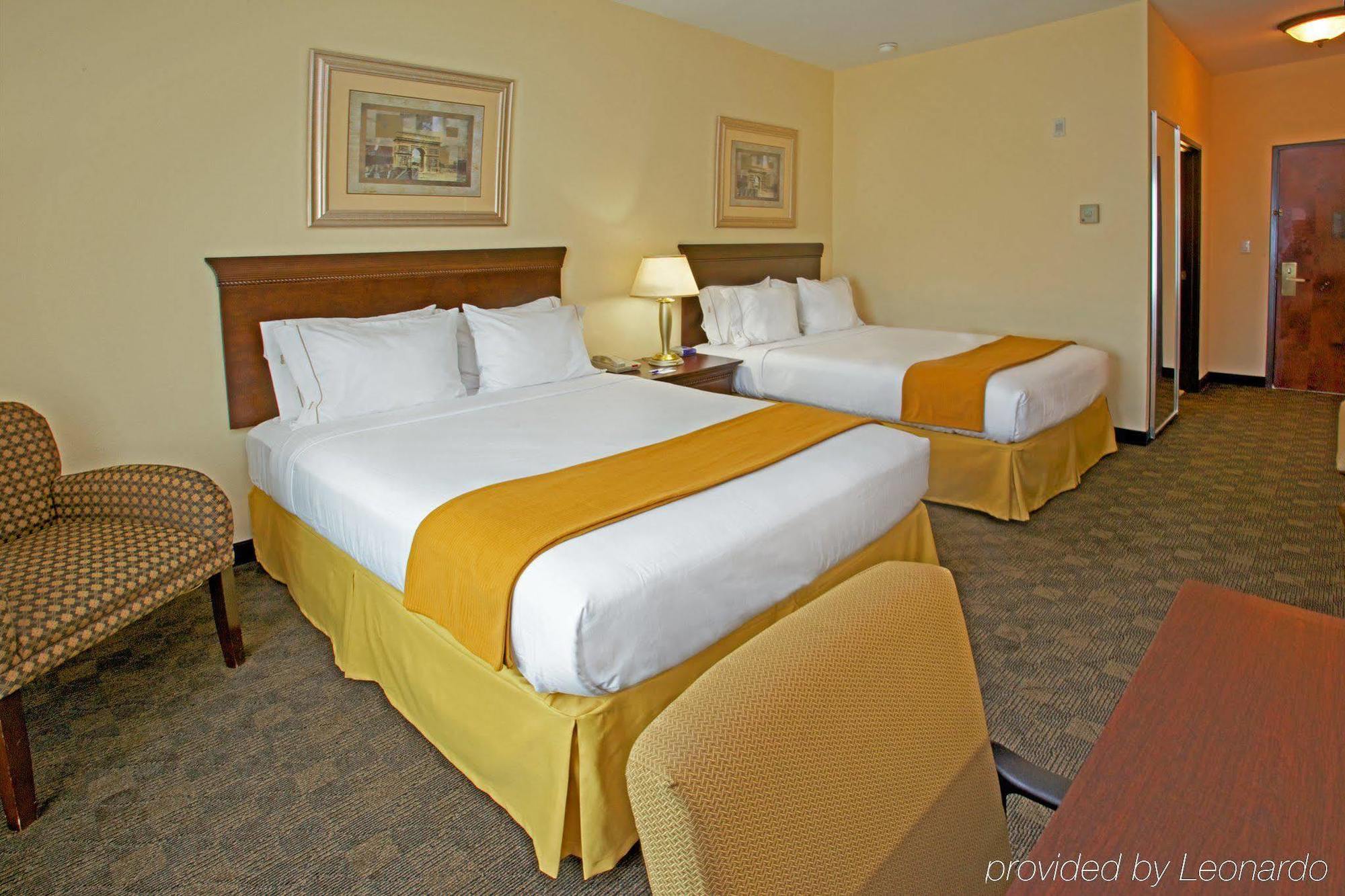 Holiday Inn Express Pearland By Ihg Dış mekan fotoğraf